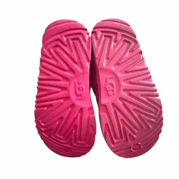 UGG Vibrant Pink Kids Lace-Up Boots - Picture 5 of 7